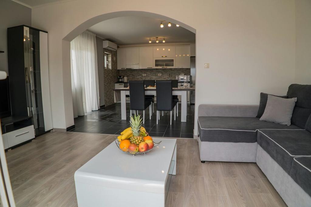 Apartman Ljubica Sea View Stobreč Zewnętrze zdjęcie